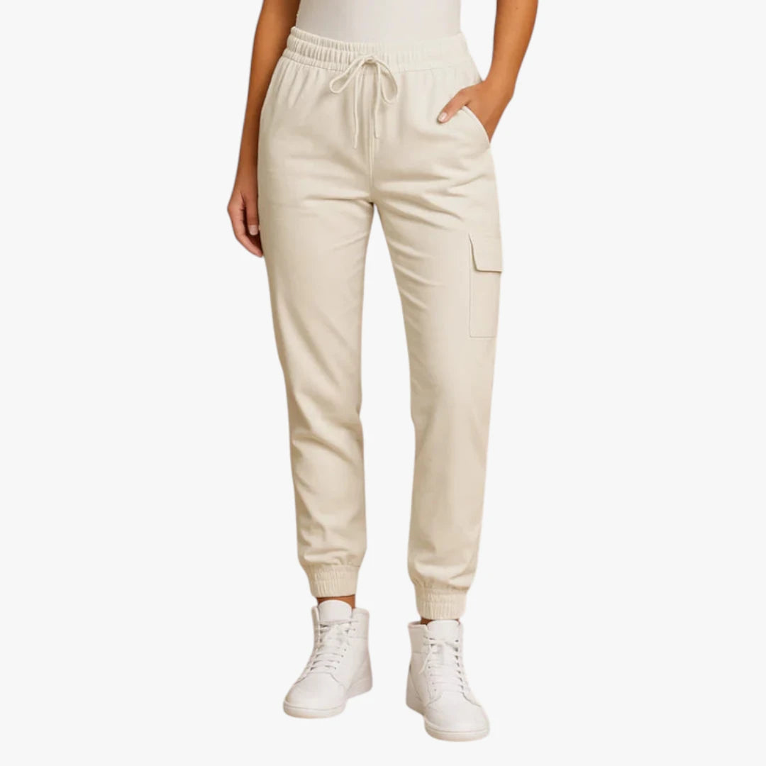 Miles & Luna Cargo Pants – Fitted Style with High Waist