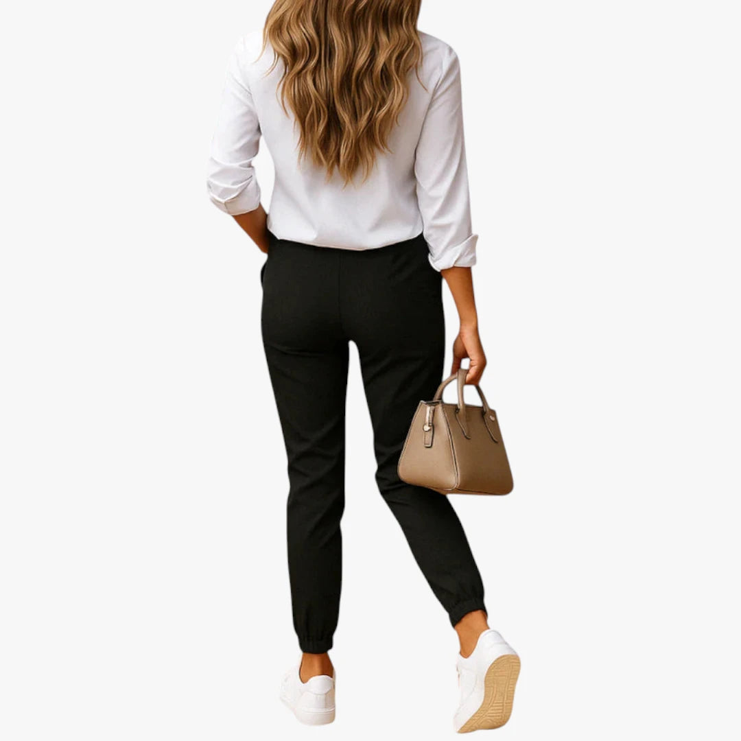Miles & Luna Chino Trousers – Slim Fit Model with Stretch