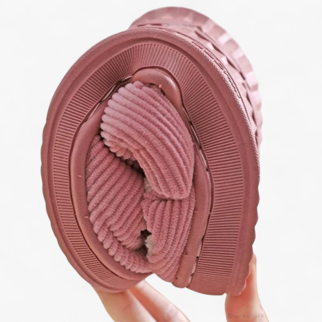 Fiona | Slippers Comfortable slip on slippers with supportive sole for women