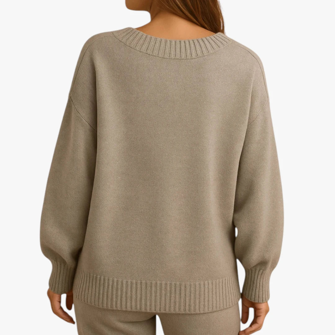 Miles & Luna Wool Sweater With V-Neck Fit For Women
